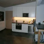 דירה Wohnen Im Ehemaligen Kaminstudio Mit Klimaanlage