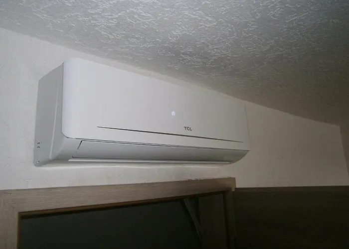 Wohnen Im Ehemaligen Kaminstudio Mit Klimaanlage * Wittenberg