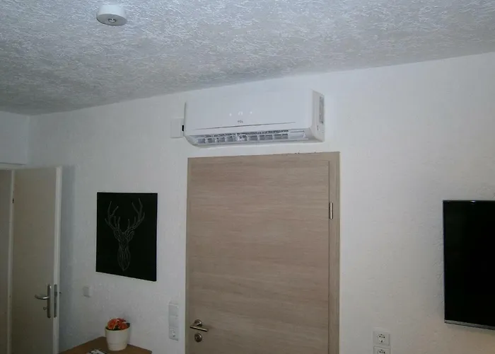 Wohnen Im Ehemaligen Kaminstudio Mit Klimaanlage *